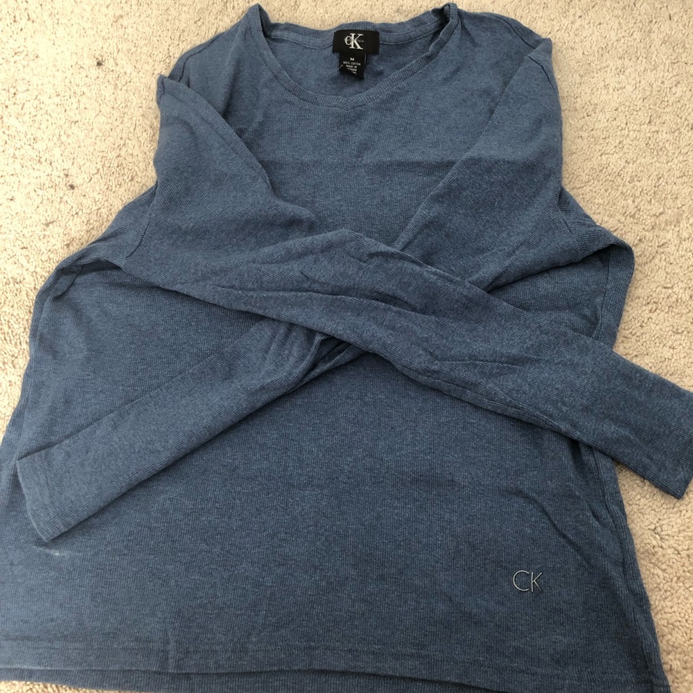 Women’s long sleeve shirt